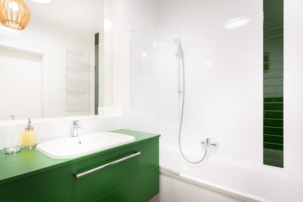 H2 Apartment- Gasiorowskich 4 - Parking Podziemny - Self Check In 24H - Mtp Targi - Pkp - Sklep Netto W Budynku Poznań Kültér fotó