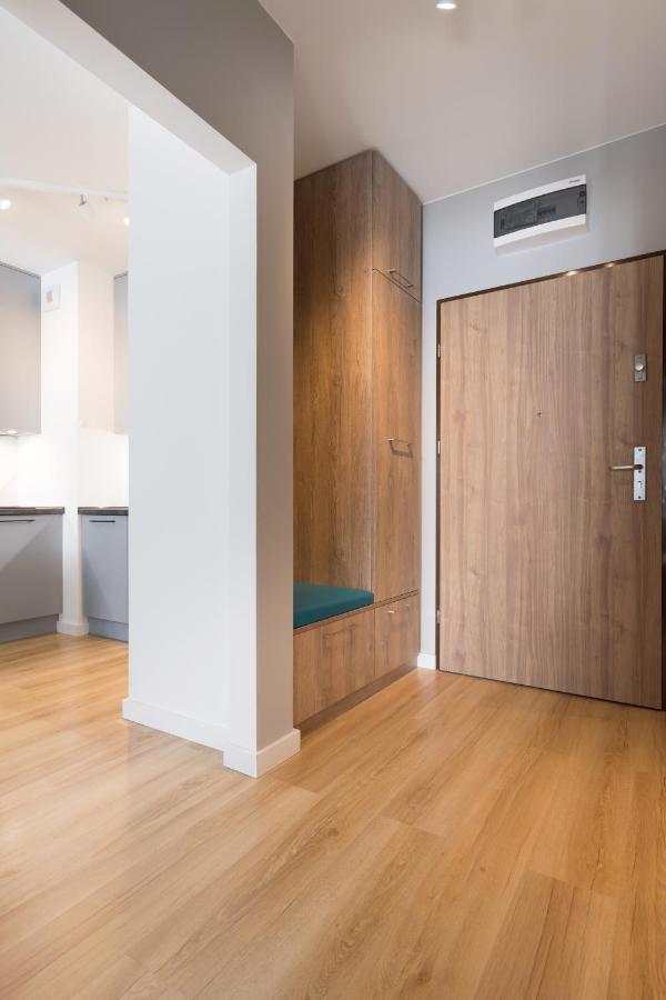 H2 Apartment- Gasiorowskich 4 - Parking Podziemny - Self Check In 24H - Mtp Targi - Pkp - Sklep Netto W Budynku Poznań Kültér fotó